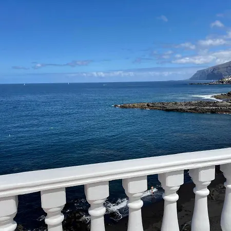 Luxury Villa Los Gigantes Puerto de Santiago  Exterior photo
